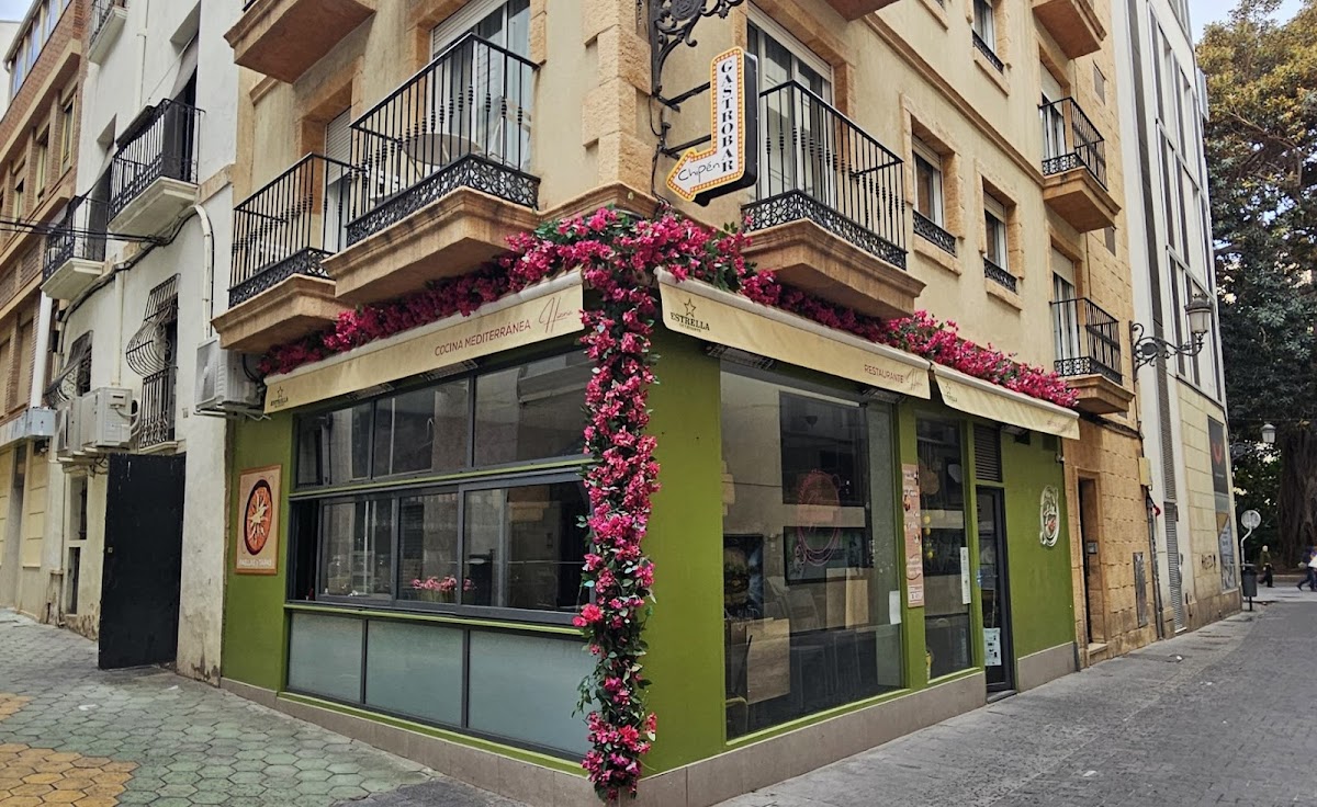 Terraza de Hizoria en el casco antiguo